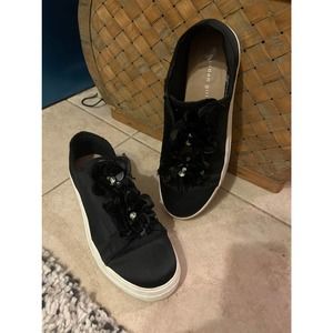 Madden Girl Gloria Womens 8.5 M Black Satin Beaded Flower Slip On Sneakers